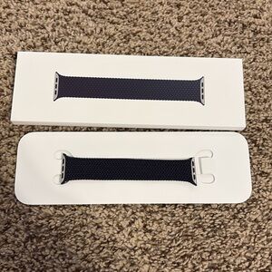 Authentic Apple Braided Solo Loop 42MM Size 4 - Midnight Blue